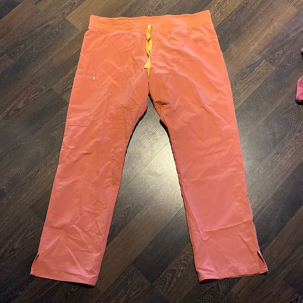 Fig scrub pants